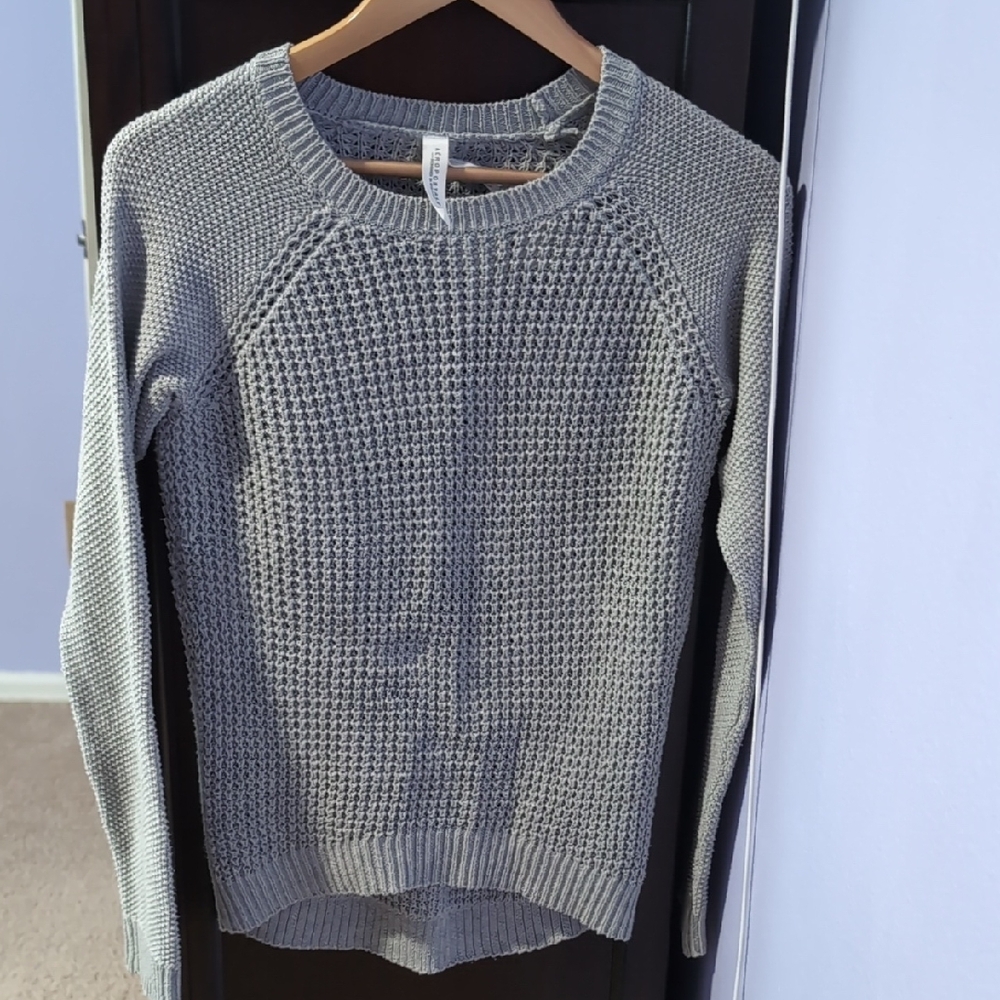 Aeropostale Textured Knit Gray Sweater